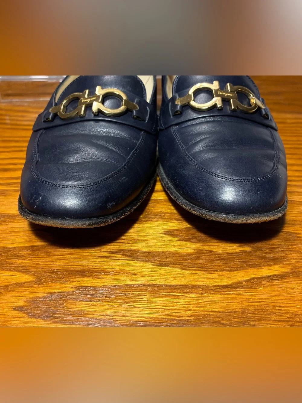 Vintage Salvatore Ferragamo Gancini Bit Navy Leather Loafers Pumps Size 7 B